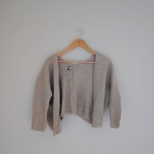 Brandy Melville Knit Crop Cardigan